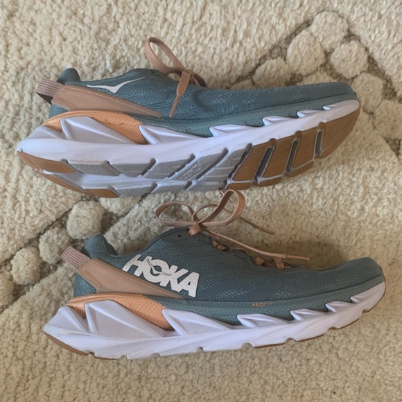Hoka one one sneakers - Picture 4 of 10